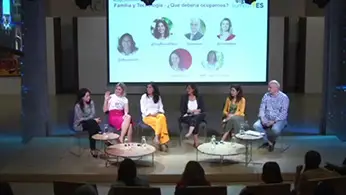 Mesa Familia y Tecnología ¿qué debería ocuparnos? DigCitSummitES 